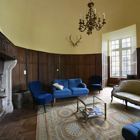 Casa de Férias Château De Tour Bellignies